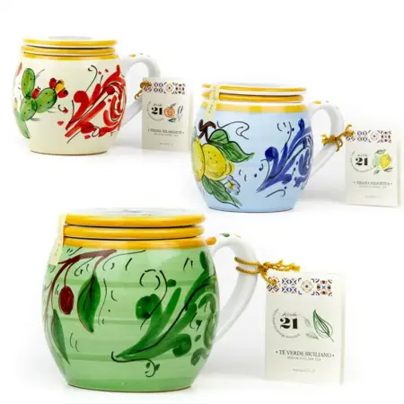 Set di 3 tisaniere in ceramica artigianale Siciliana con tisane all' Arancia, Limone, Tè verde. Prodotti Secolo21.